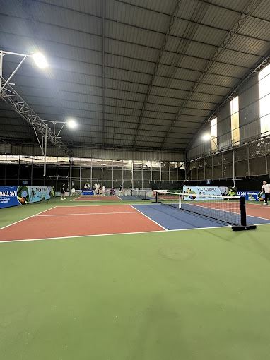 Sân Tennis Hoàng Ngân